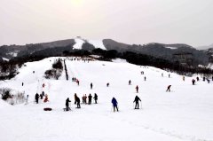 鞍山千山溫泉滑雪場